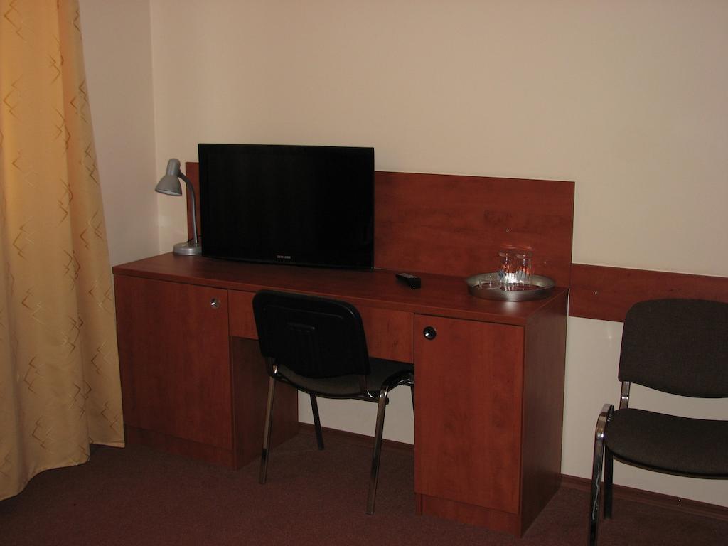 Hotel Julianow Warszawa Rum bild